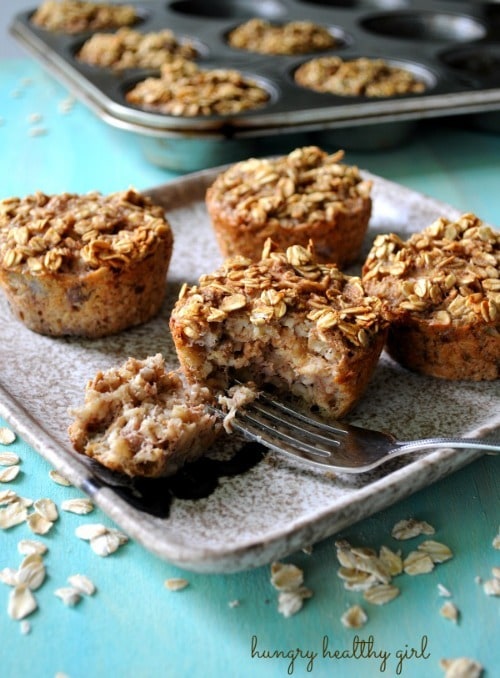 Baked Banana Oatmeal Muffins by HungryHealthyGirl.com Baked Banana Oatmeal Muffins by HungryHealthyGirl.com