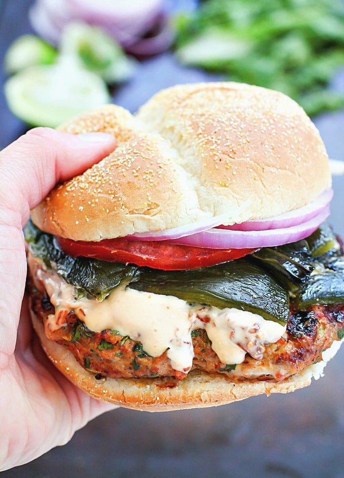 Flavorful Chicken Fajita Burger with Roasted Peppers and Chipotle Mayonnaise