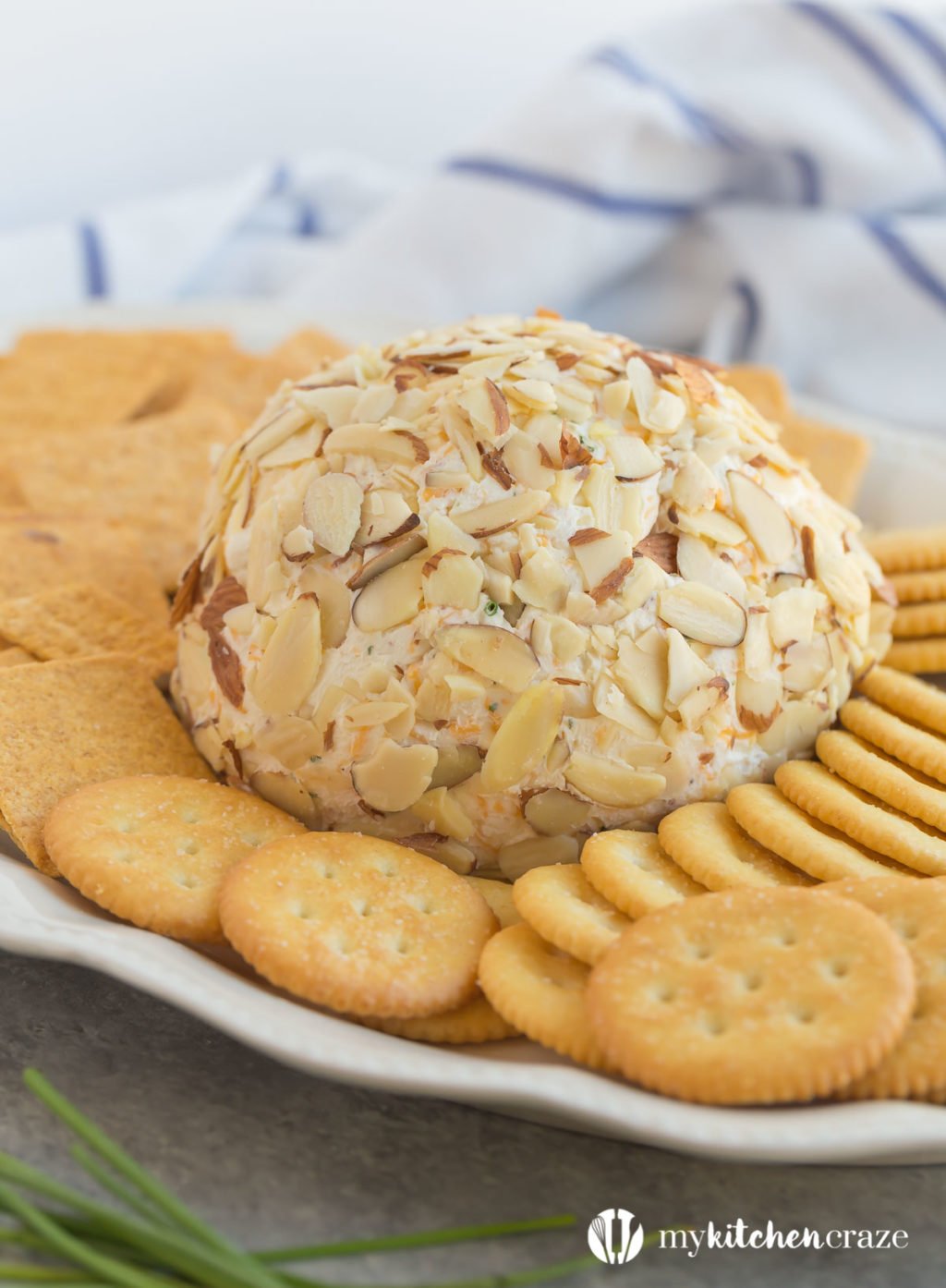 Easy Cheese Ball - 15+ Game Day Snacks @ yummyhealthyeasy.com