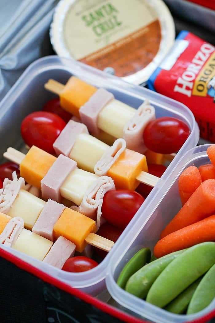 Cheese & Turkey Kebabs are a fun lunchbox idea for the whole family!