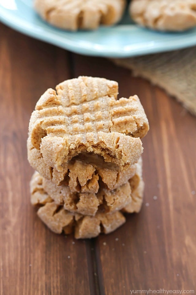 Easy Peanut Butter Cookies that are healthier than most, with less calories and more protein in each cookie. These peanut butter cookies are soft, crumbly and full of peanut butter taste. A true family pleaser! #ad #truvia