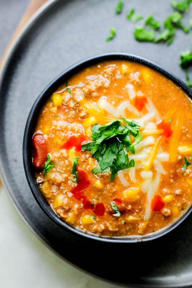 Tray with a bowl of Puerto Rico Chili.